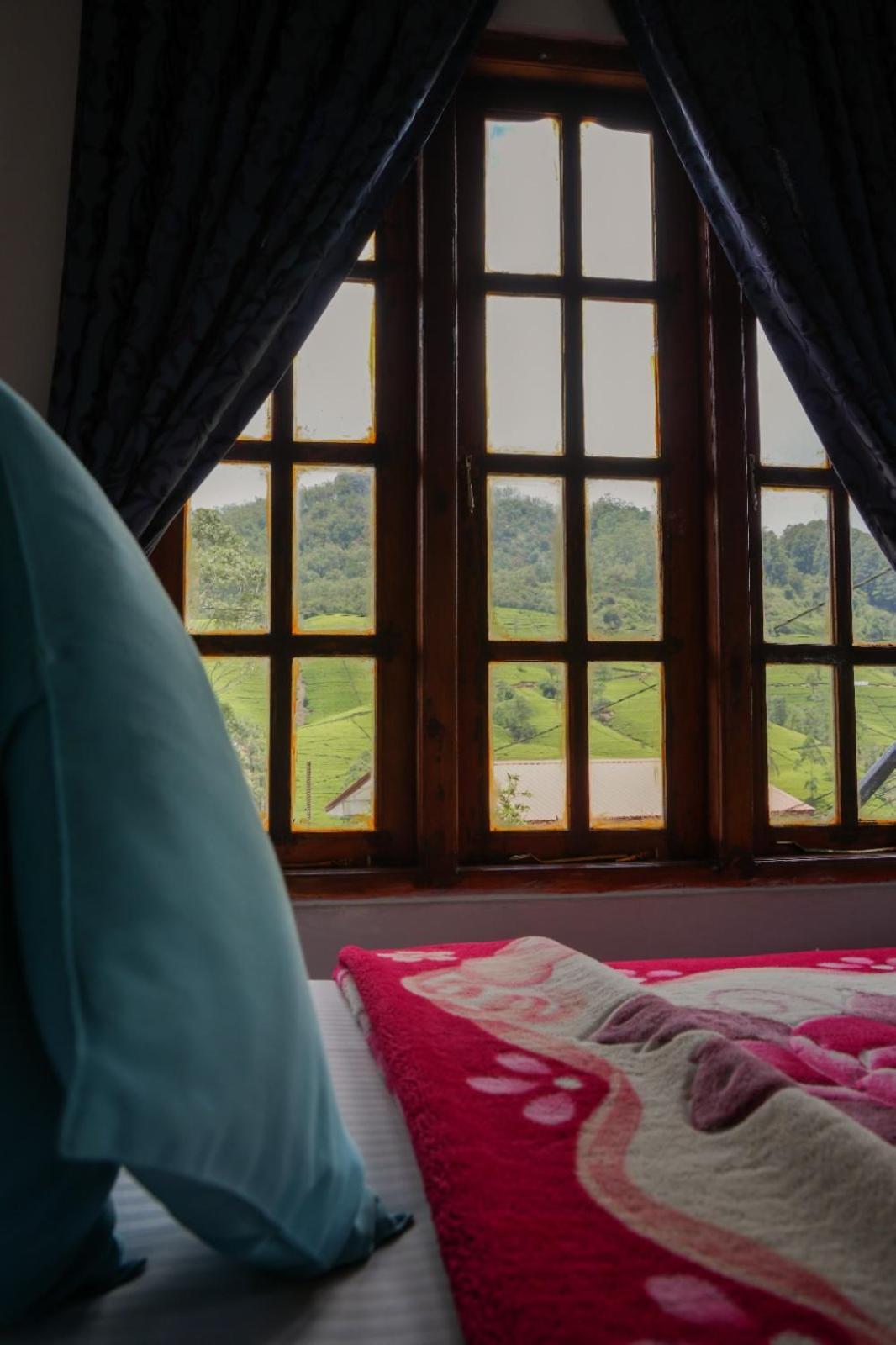 The Train View Bed & Breakfast Nuwara Eliya Dış mekan fotoğraf